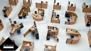 Geleceğin Ofis Tasarımları: Teknoloji ve İnovasyonun Etkisi